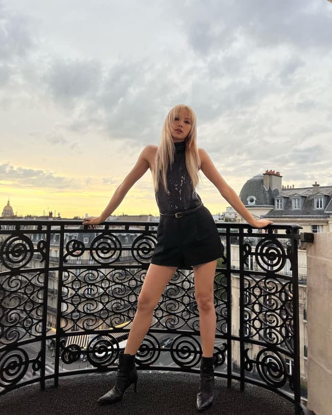 lisa blackpink