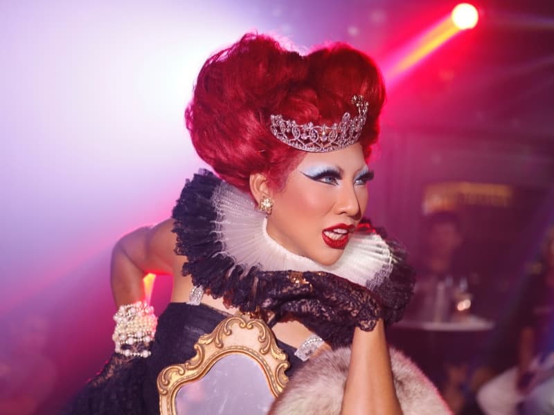 drag show annee mayvong 1